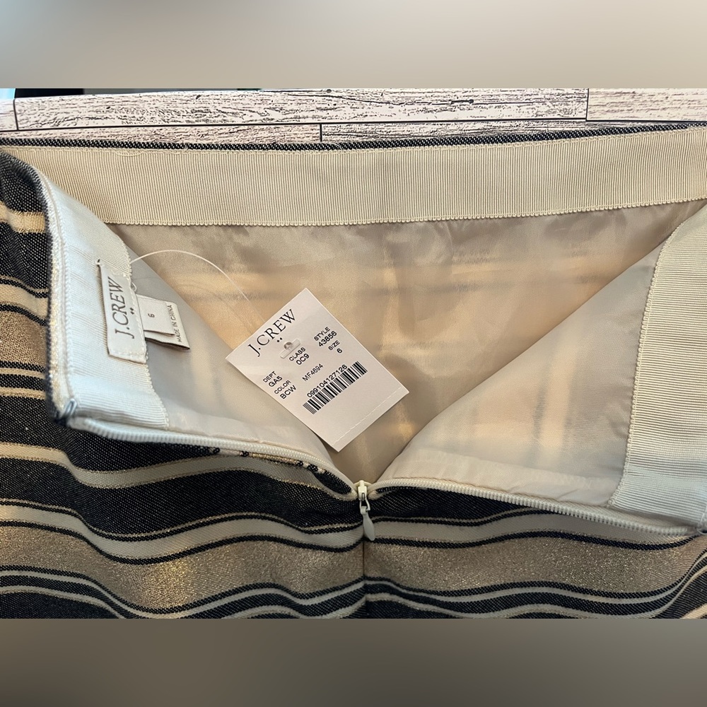 J. Crew Factory Gold Navy Metallic Stripped Preppy Mini Skirt Blogger Favorite 6 - Picture 4 of 5